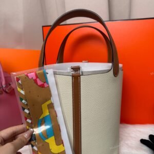 hermes twilly (复制)